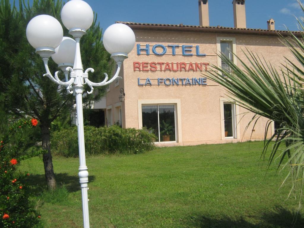 Hotel La Fontaine Vidauban Exteriér fotografie