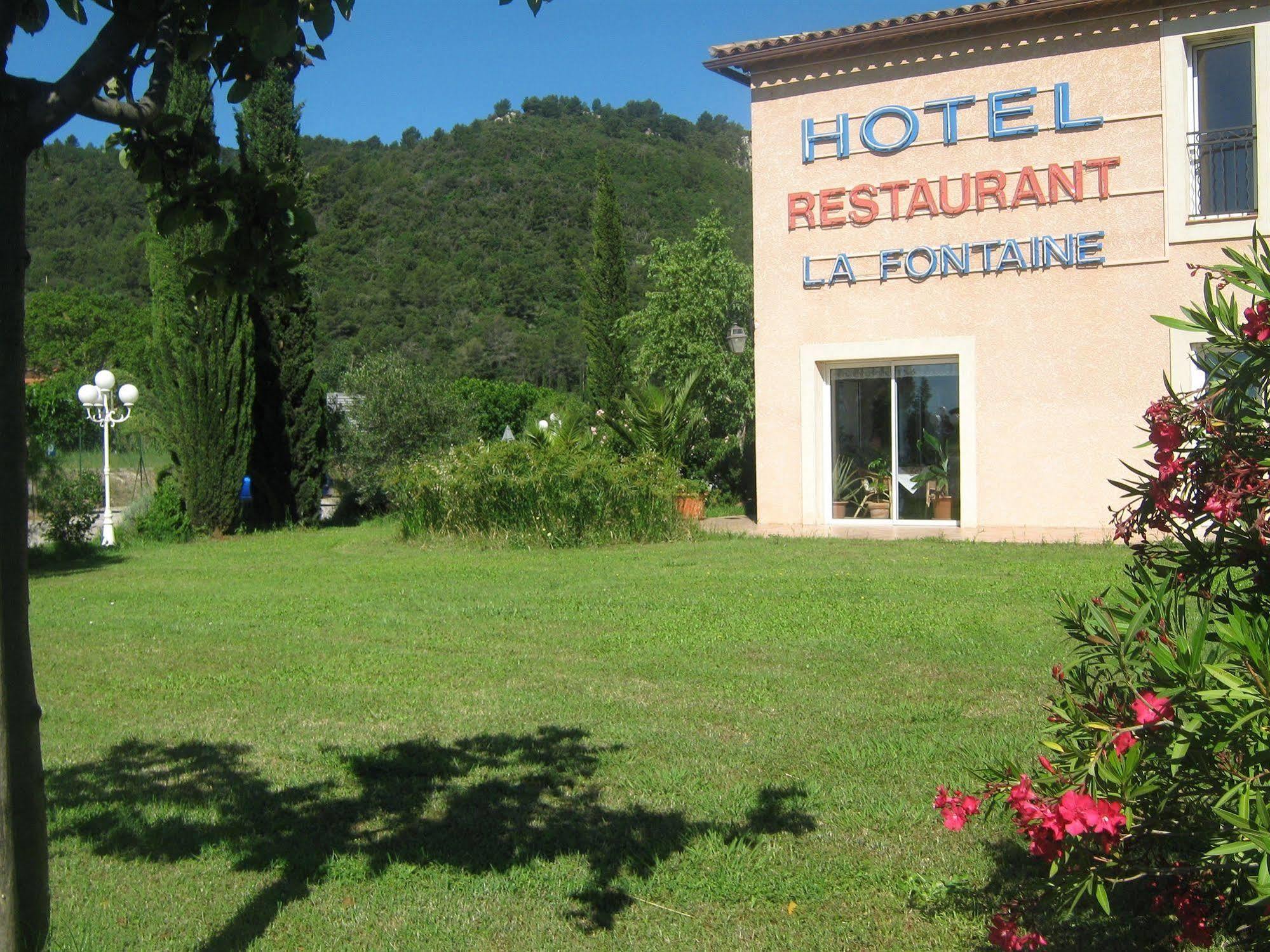 Hotel La Fontaine Vidauban Exteriér fotografie